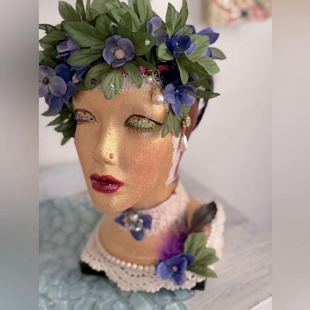 Floral Gold Mannequin Head Planter Large - Picture 3 of 10